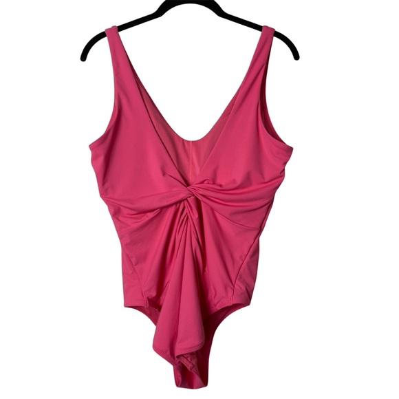 Athleta Other - Athleta Hampton One Piece Swimsuit Medium Pink Twist Back Summer Beach